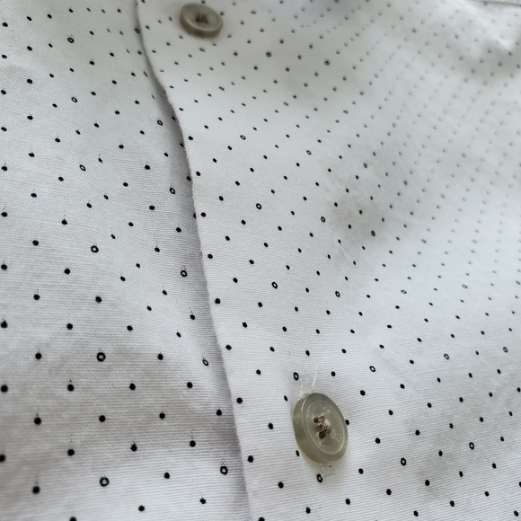 Calvin Klein Button-Down Long Sleeves Shirt, Boys, Size 10 Regular - Picture 4 of 9